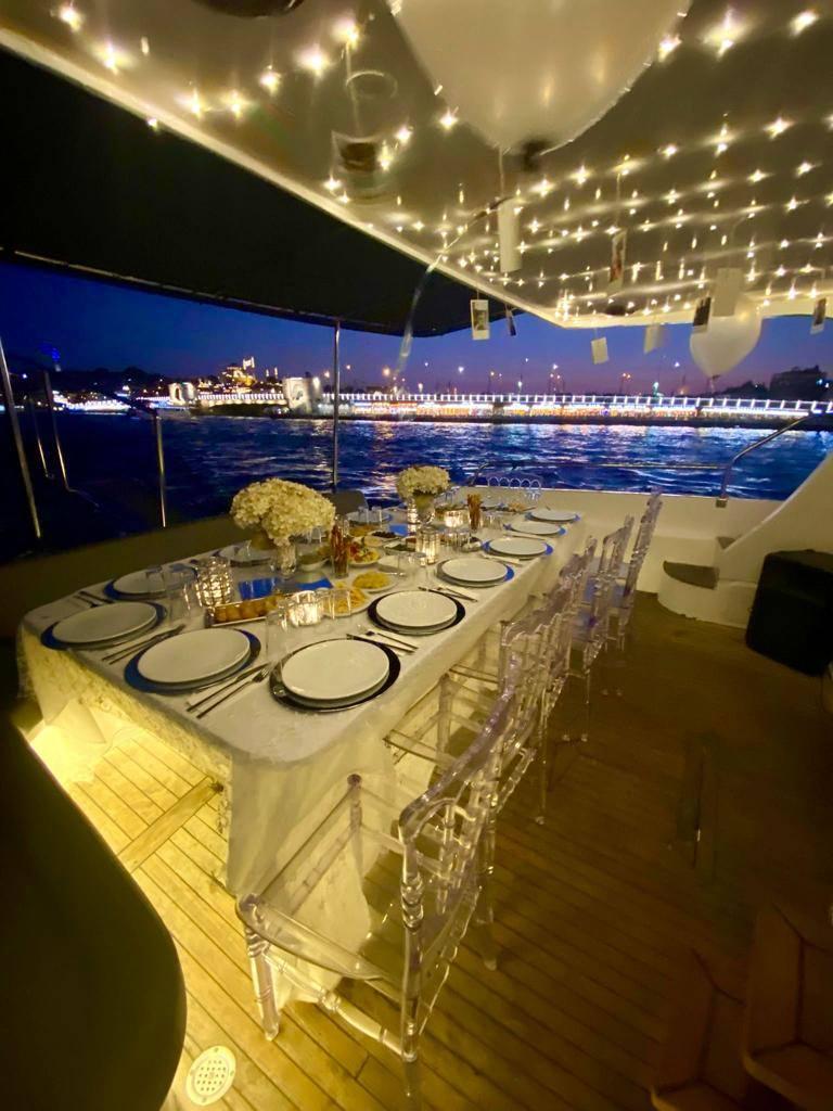 Yacht Gallery