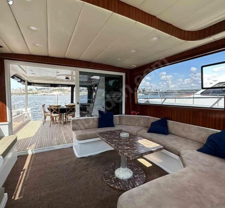 Yacht Gallery