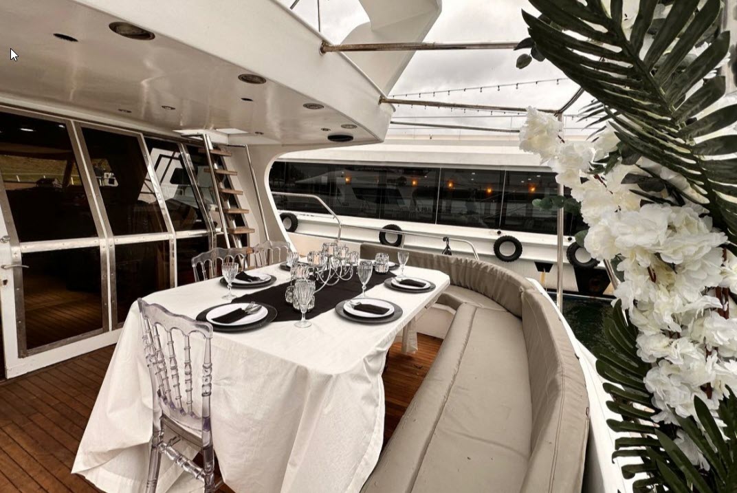 Yacht Gallery