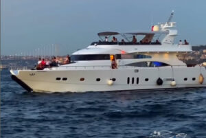 Yacht Thumbnail
