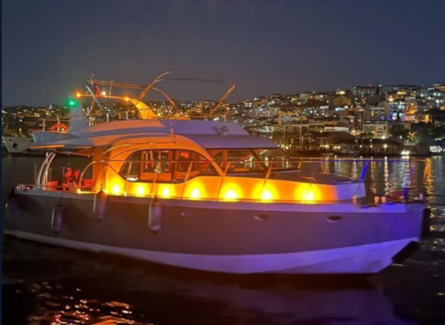 Yacht Gallery