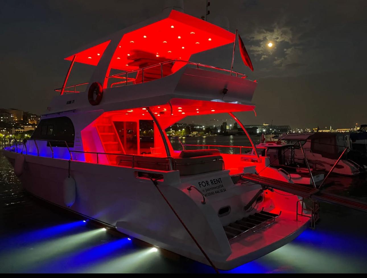 Yacht Gallery