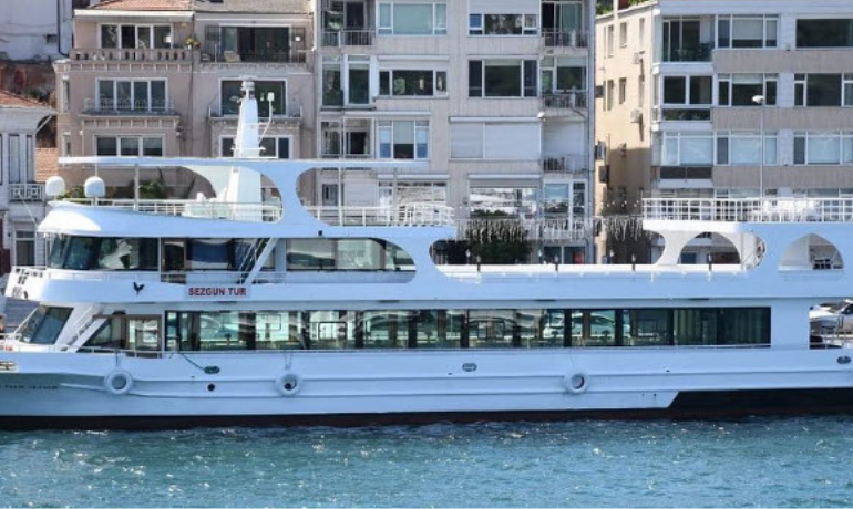 Yacht Gallery
