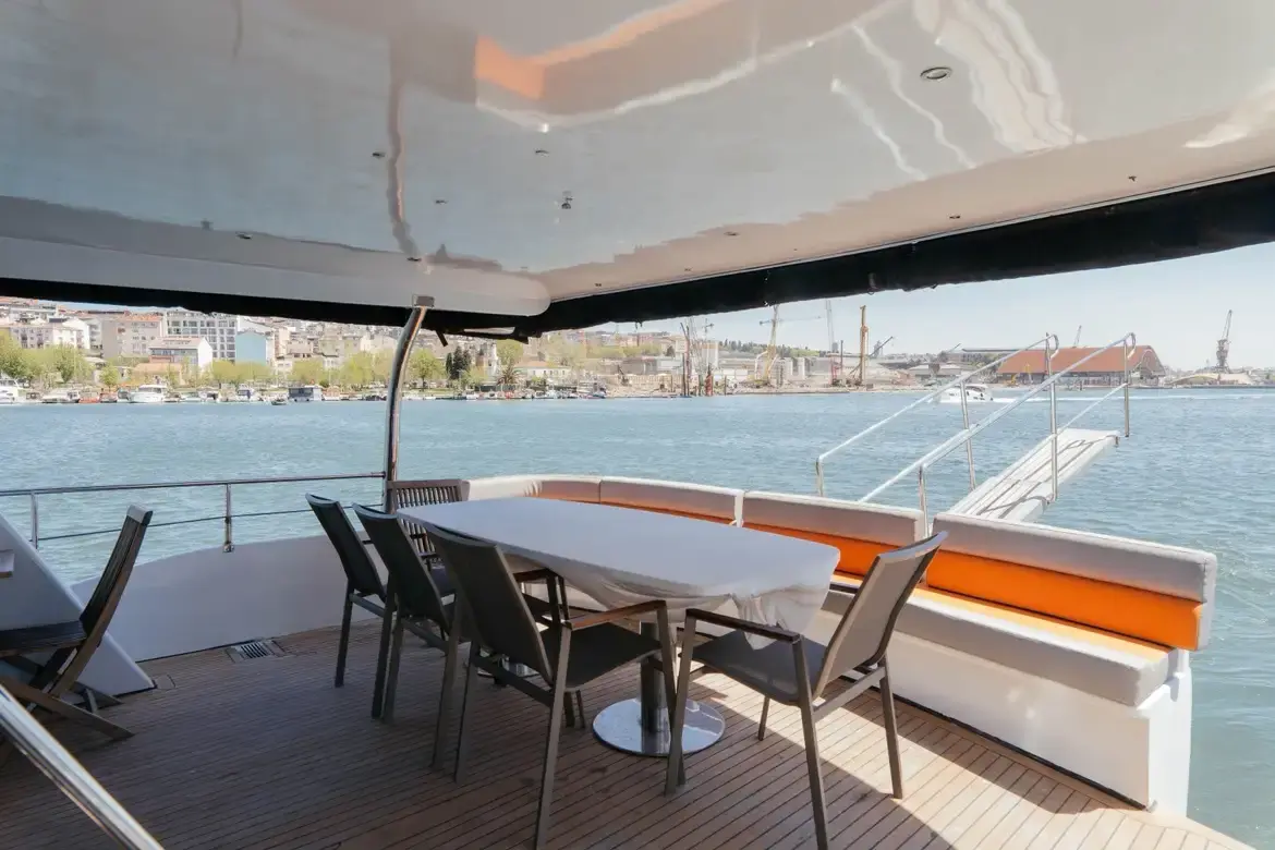 Yacht Gallery