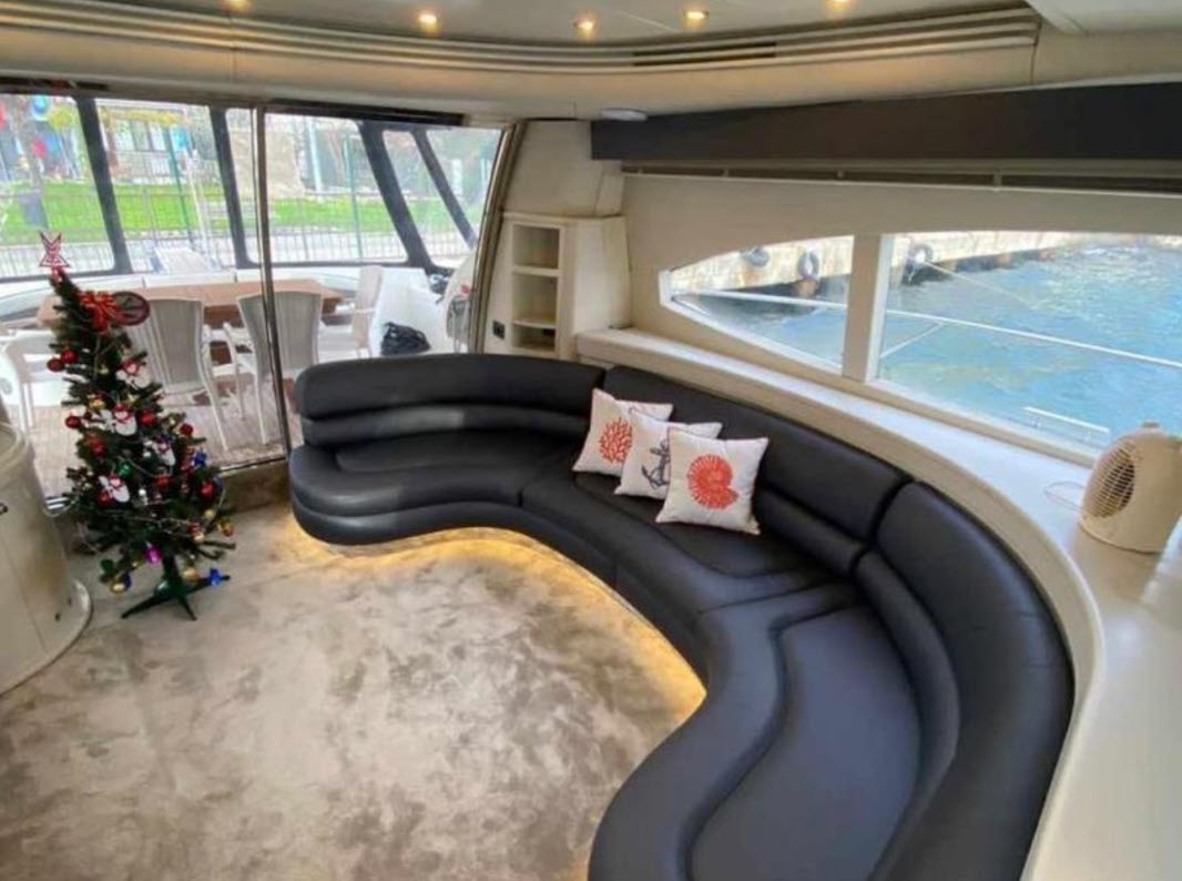 Yacht Gallery