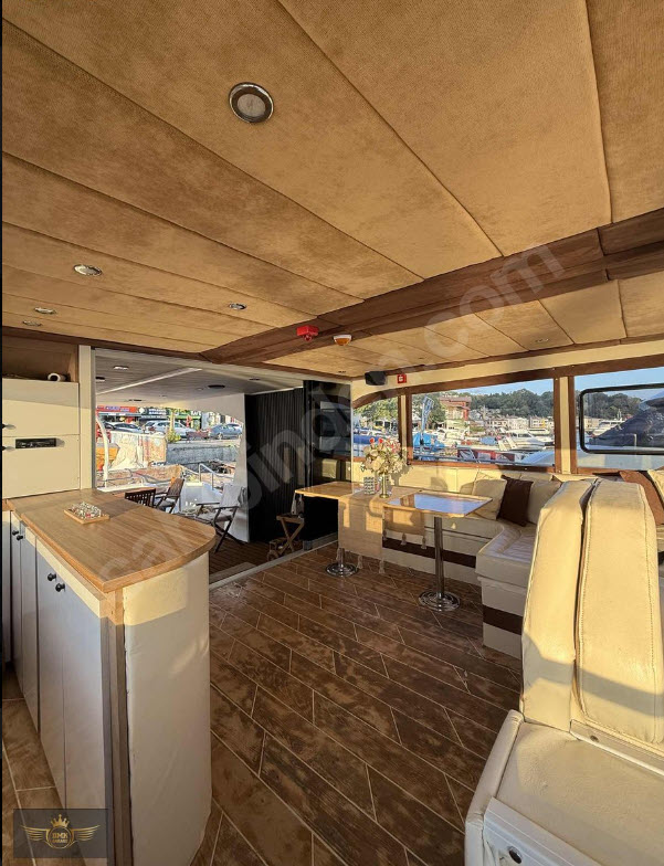 Yacht Gallery