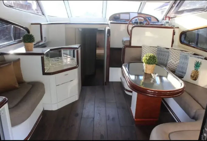 Yacht Gallery