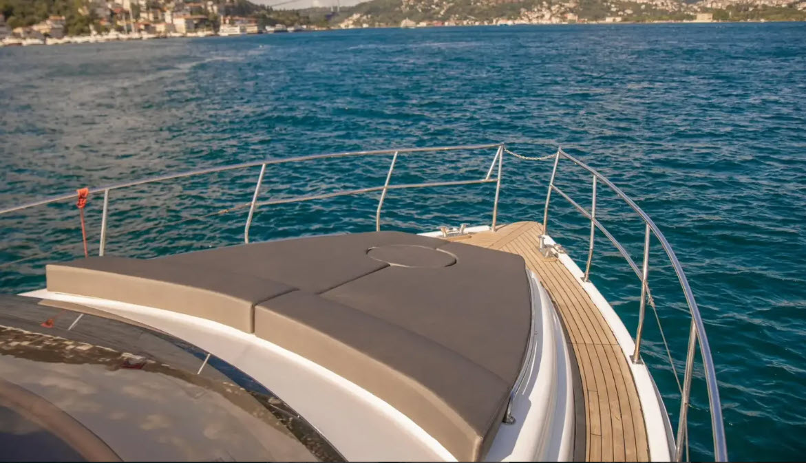 Yacht Gallery