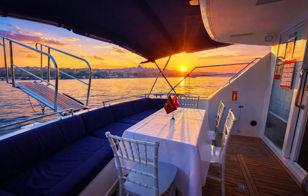Yacht Gallery