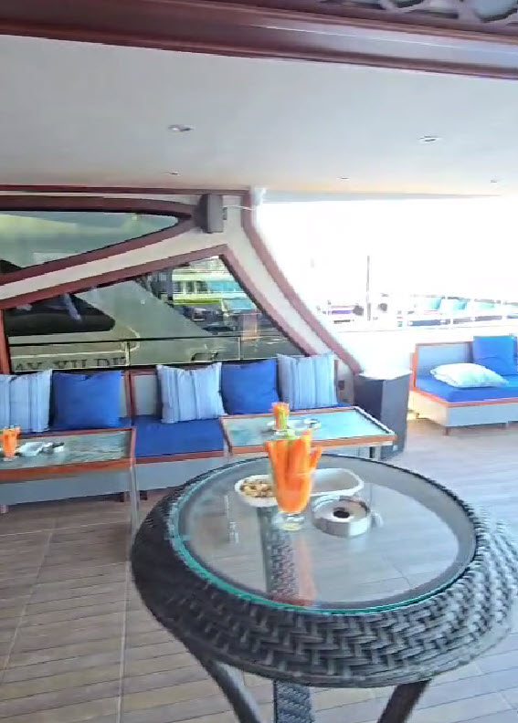 Yacht Gallery