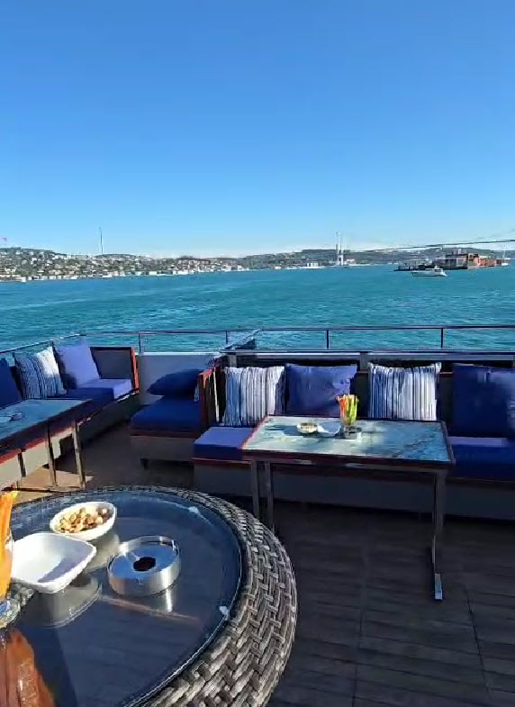 Yacht Gallery