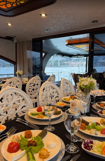 Yacht Gallery