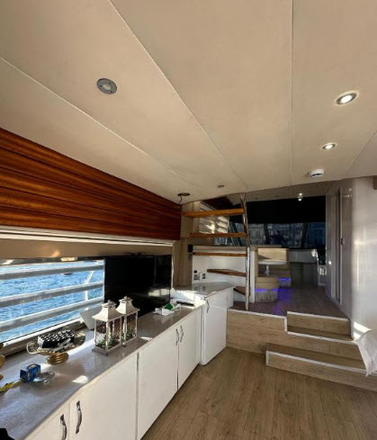Yacht Gallery