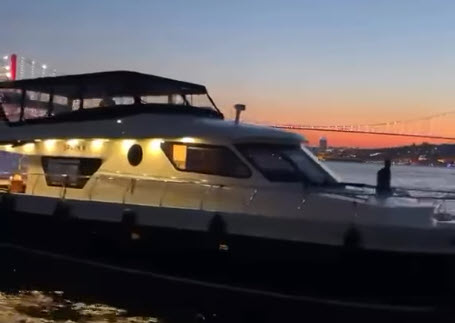 Yacht Gallery