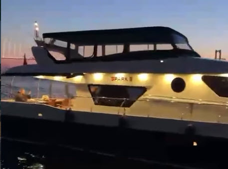 Yacht Gallery
