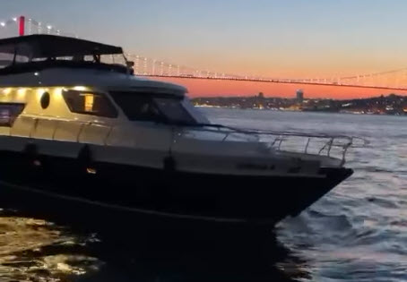 Yacht Gallery