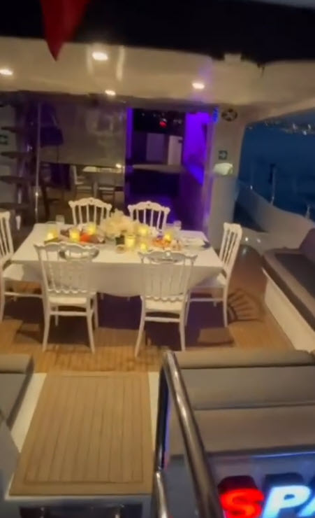 Yacht Gallery