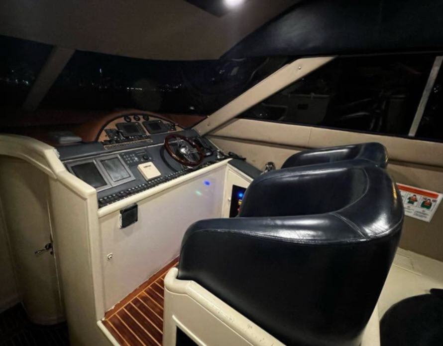 Yacht Gallery