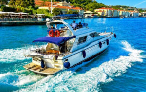 Yacht Thumbnail