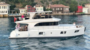 Yacht Thumbnail