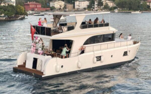 Yacht Thumbnail