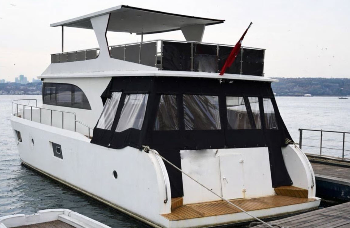 Yacht Gallery
