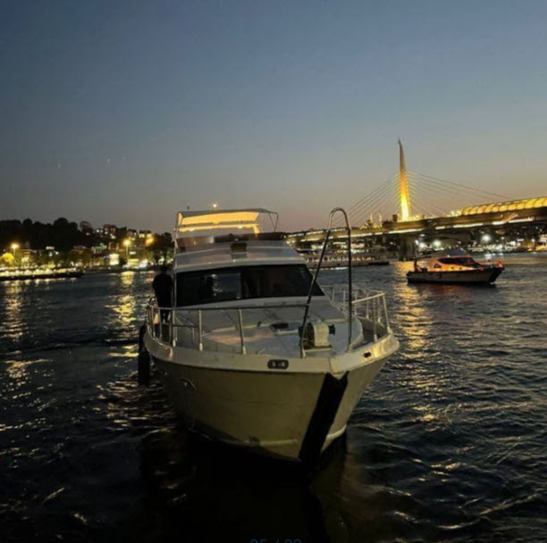 Yacht Gallery