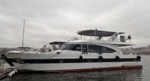 Yacht Thumbnail