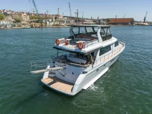 Yacht Thumbnail