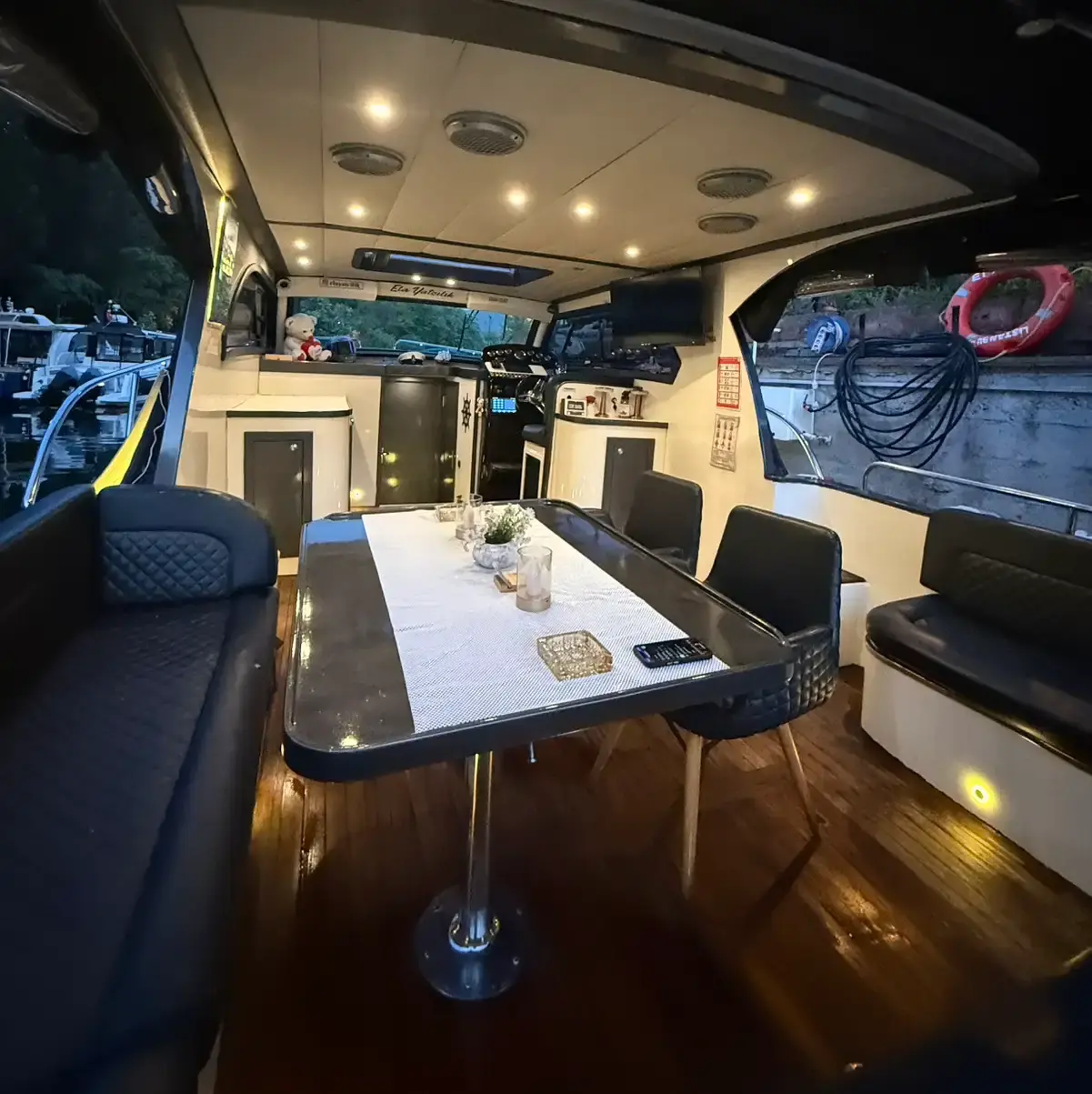 Yacht Gallery