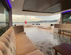 Yacht Thumbnail