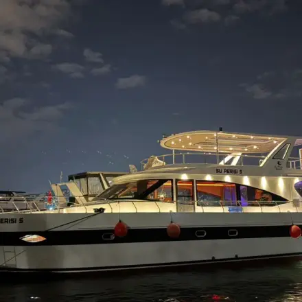 Yacht Gallery