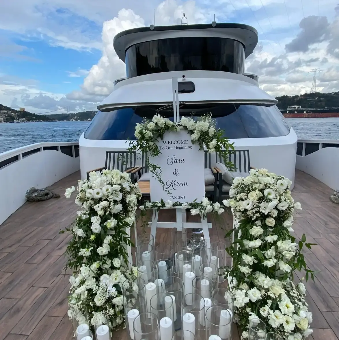 Yacht Gallery
