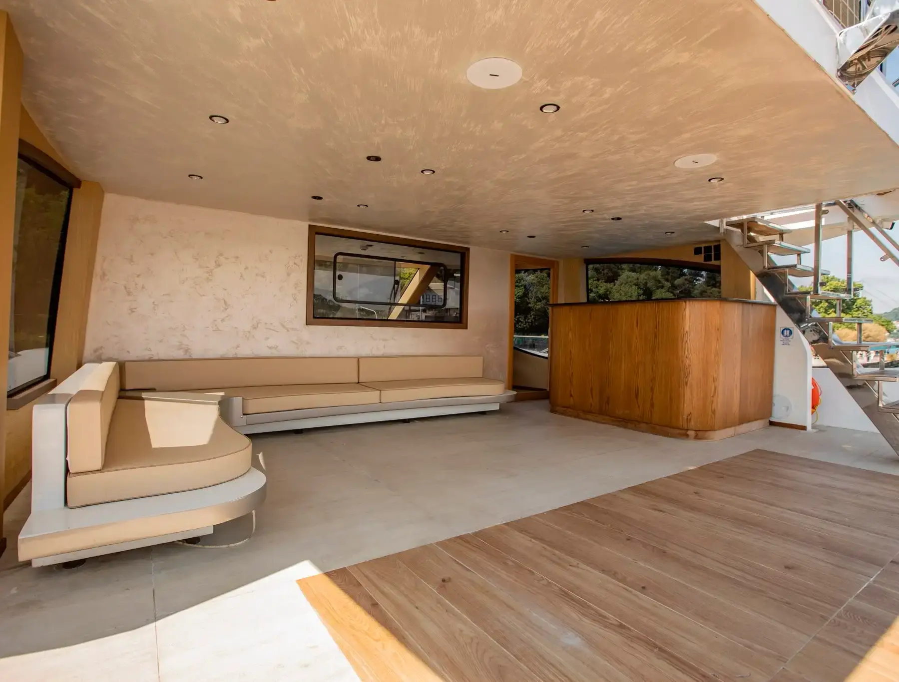 Yacht Gallery