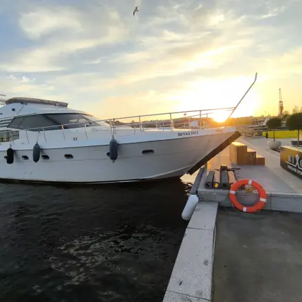 Yacht Gallery