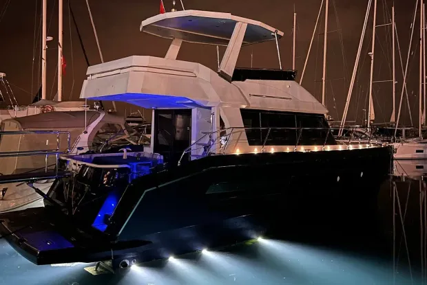 Yacht Gallery