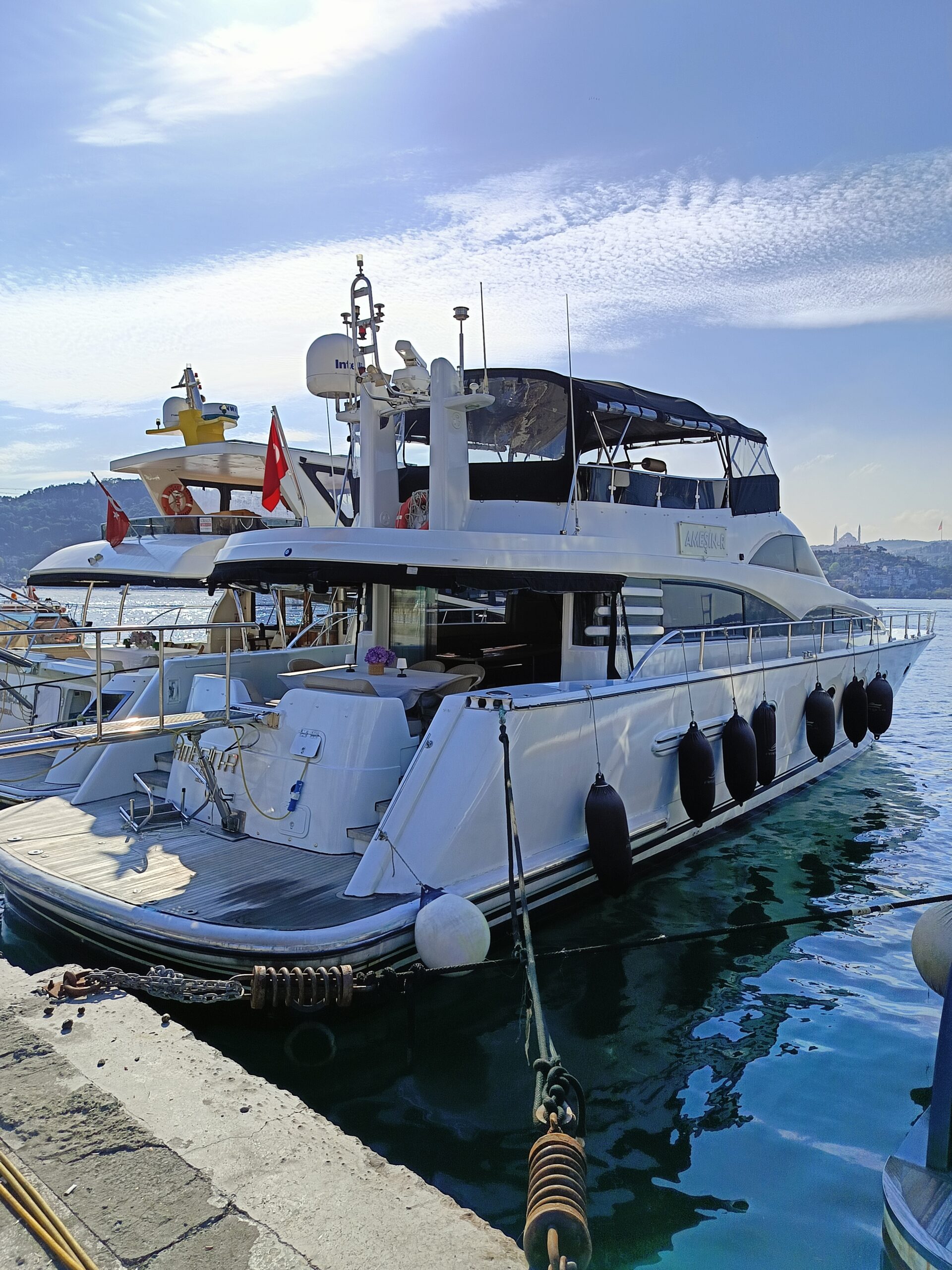 Yacht Gallery