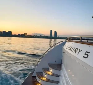 Yacht Thumbnail