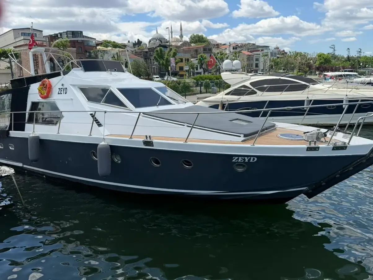 Yacht Gallery
