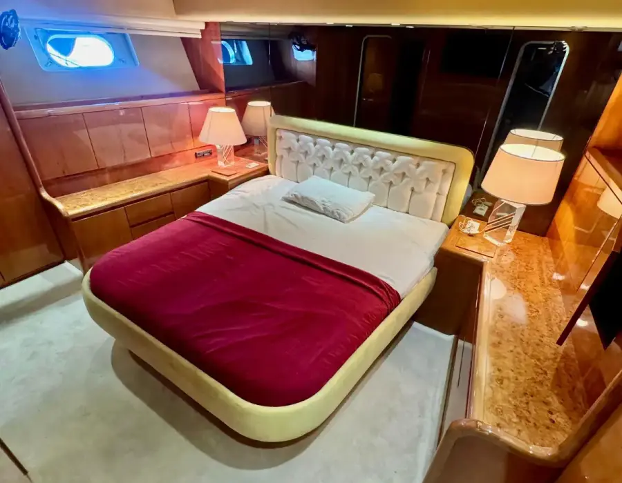 Yacht Gallery