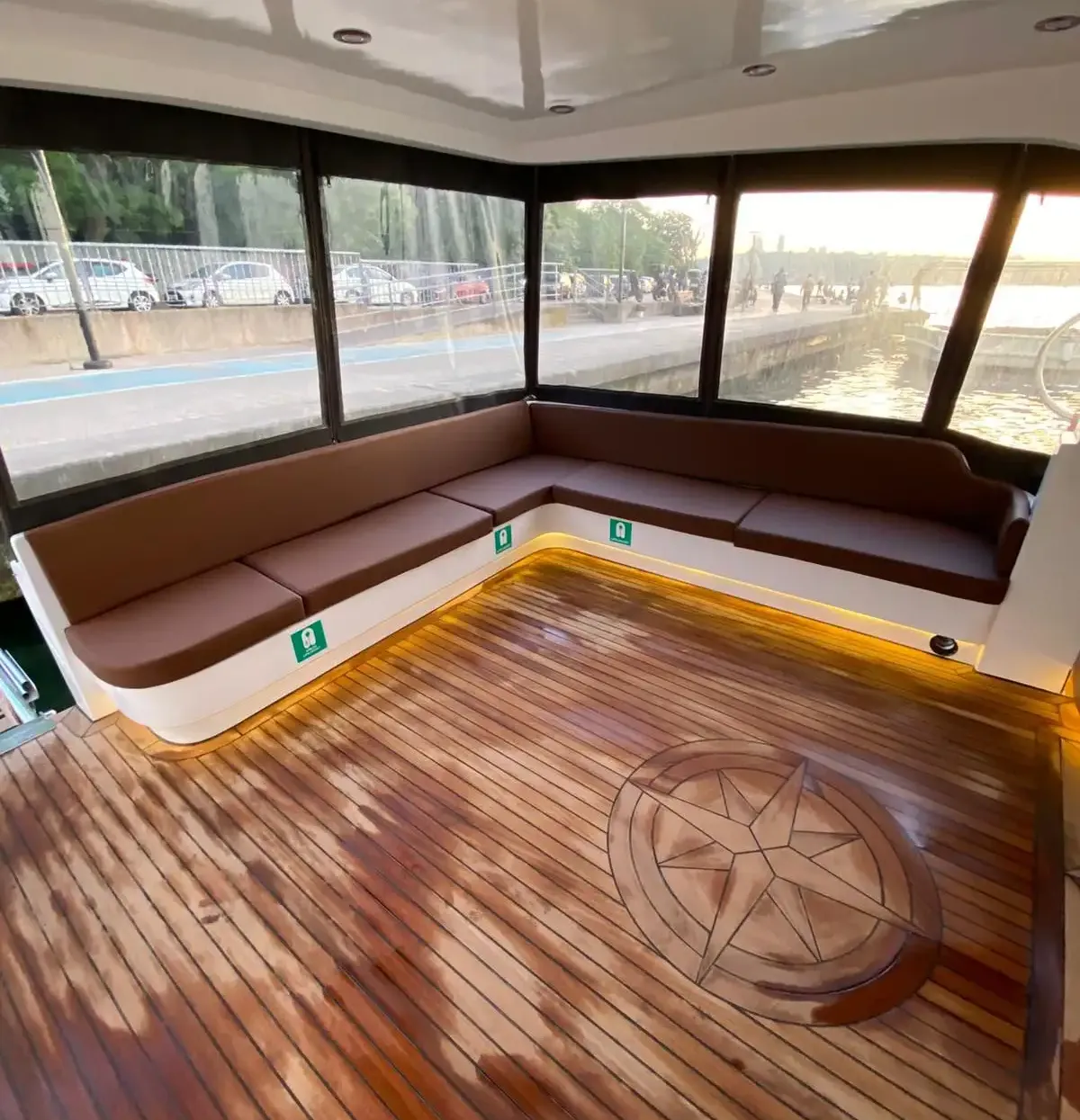 Yacht Gallery