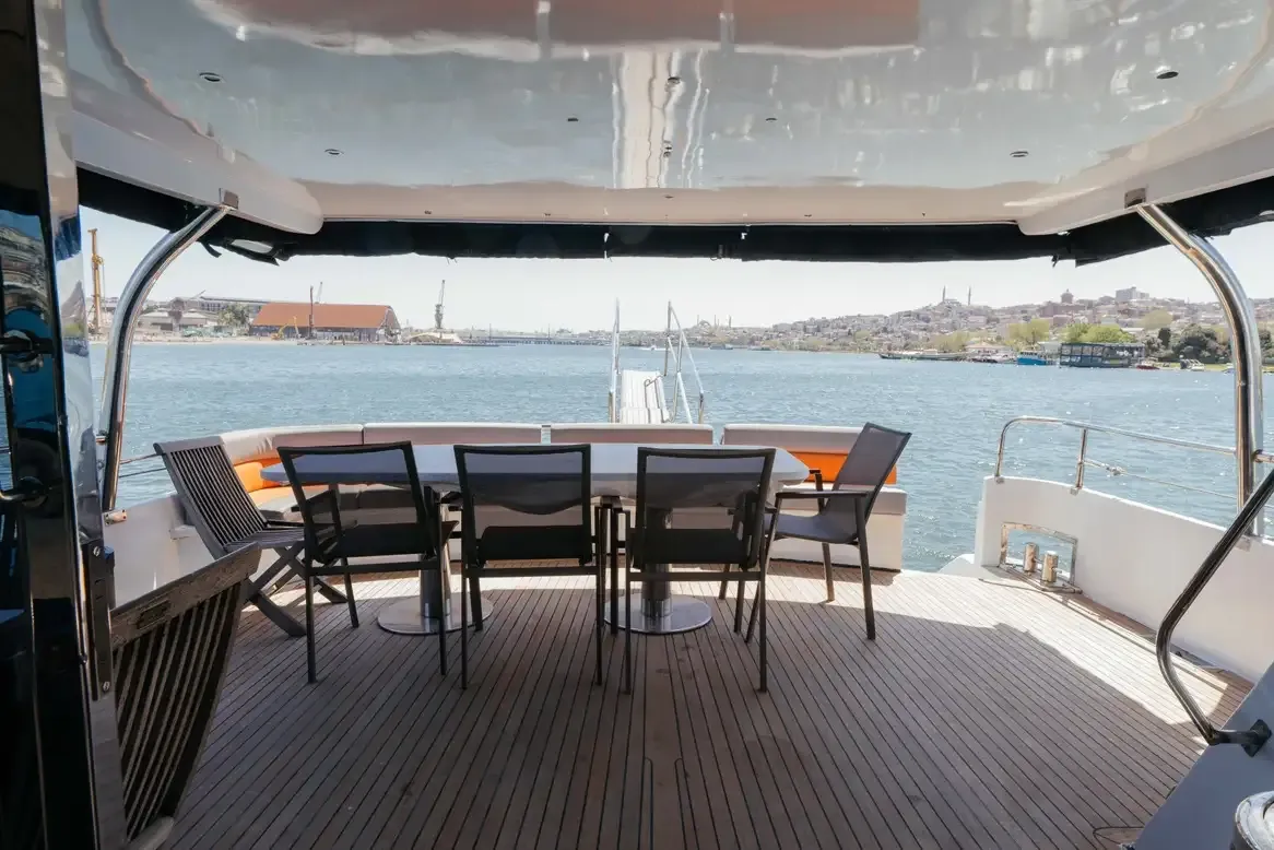 Yacht Gallery