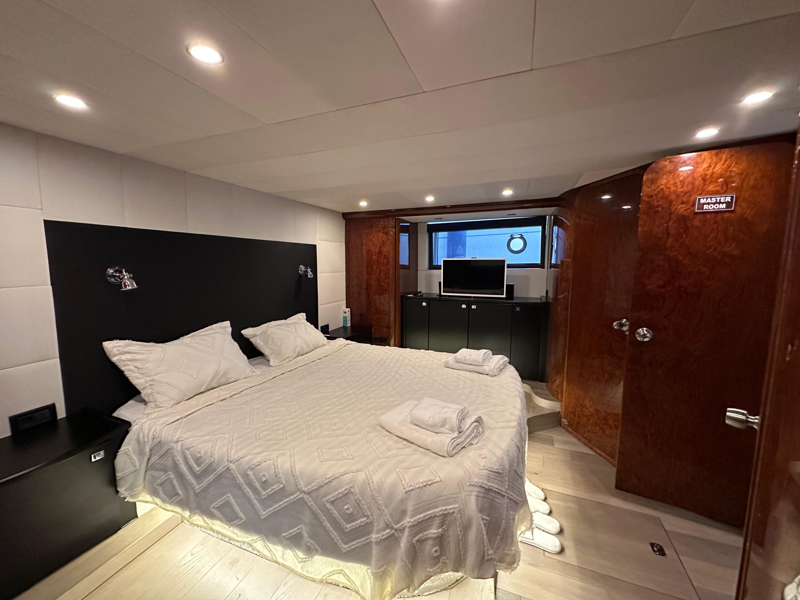 Yacht Gallery