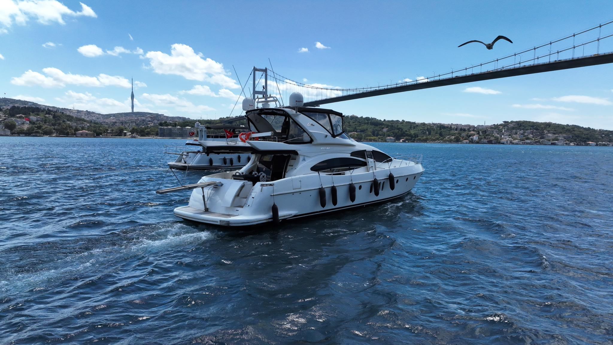 Yacht Gallery